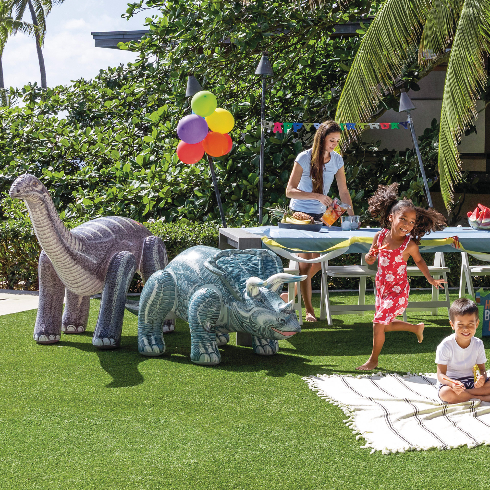 Tus amigos dinosaurios hinchables Intex 2