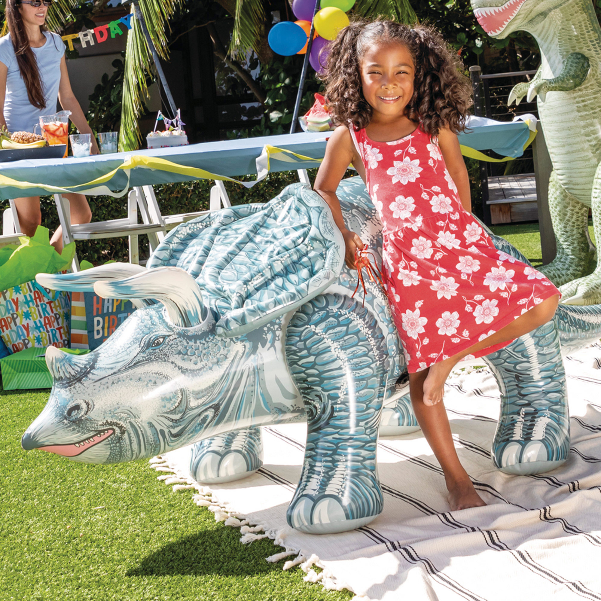 Tus amigos dinosaurios hinchables Intex 4