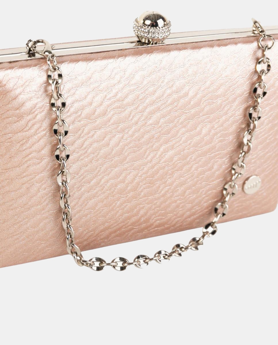 Mala Clutch Pequena em Efeito de Pele com Fecho de Joia e Corrente Metálica Rosa-3