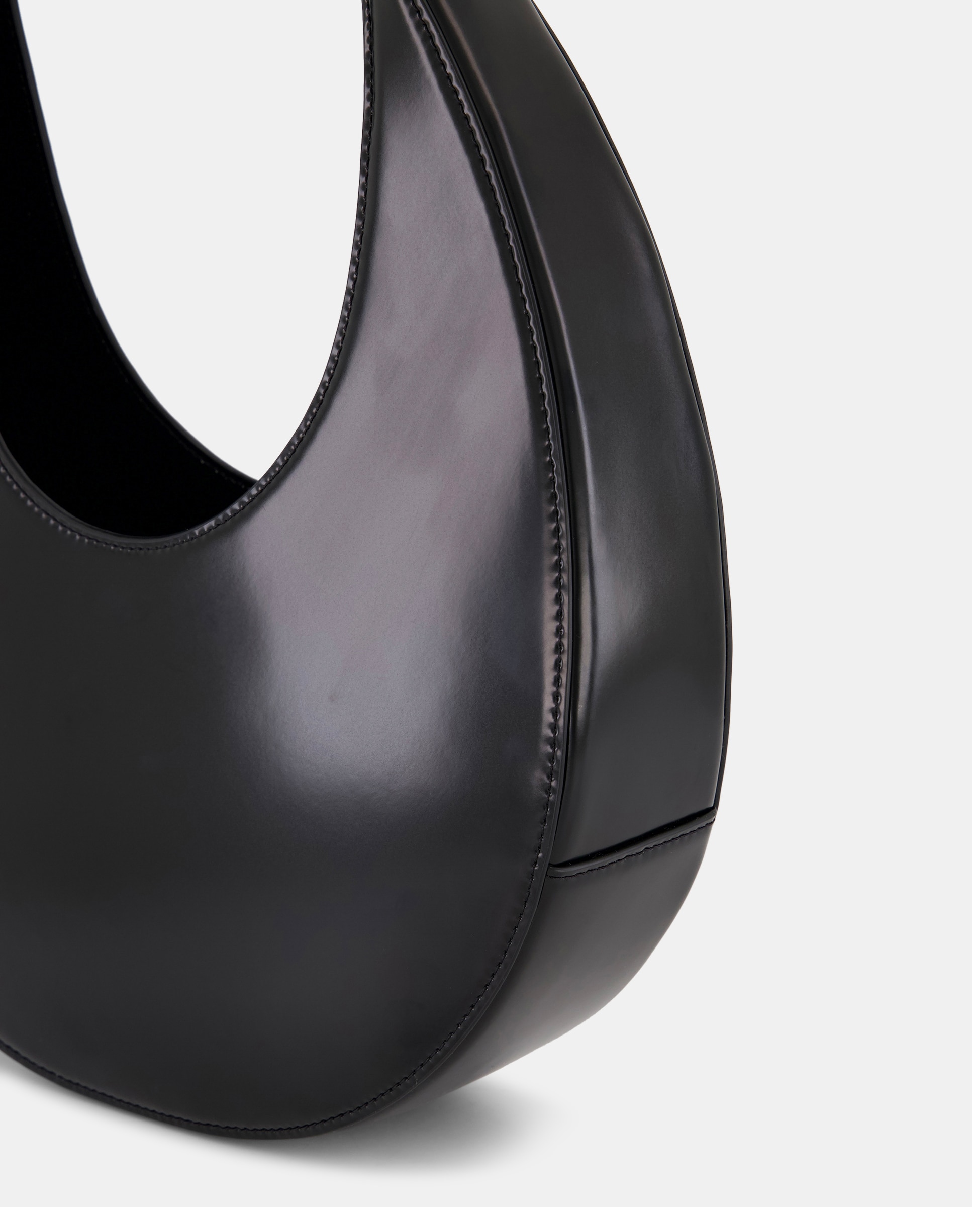 Mala Modelo Moon num Novo Couro Polido Preto-3