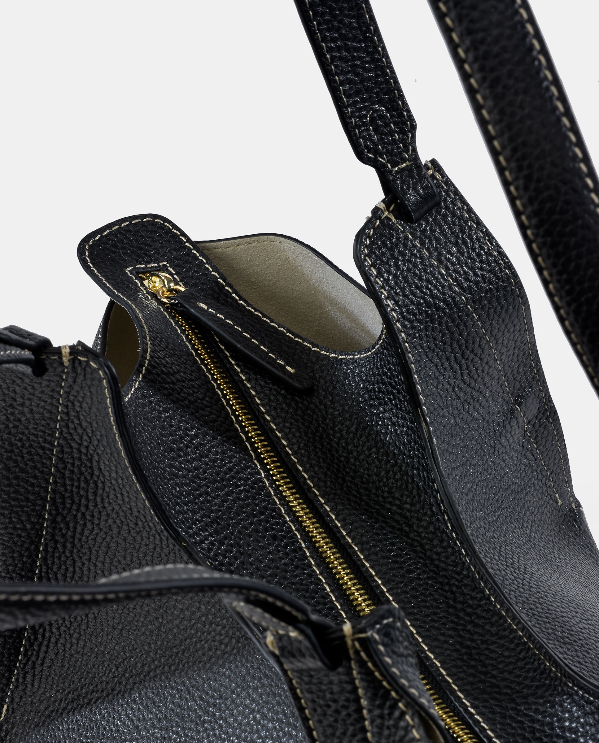 Mala Tipo Tote Grande em Pele com Pouch Interior Preto-4