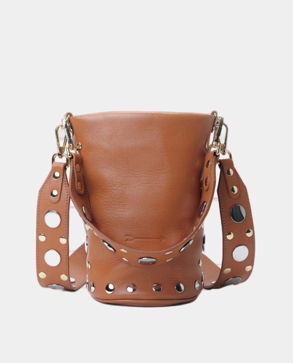 Imagem 0 de Mala Pequena em Pele com Tachas Decorativas no Corpo e nas Alças