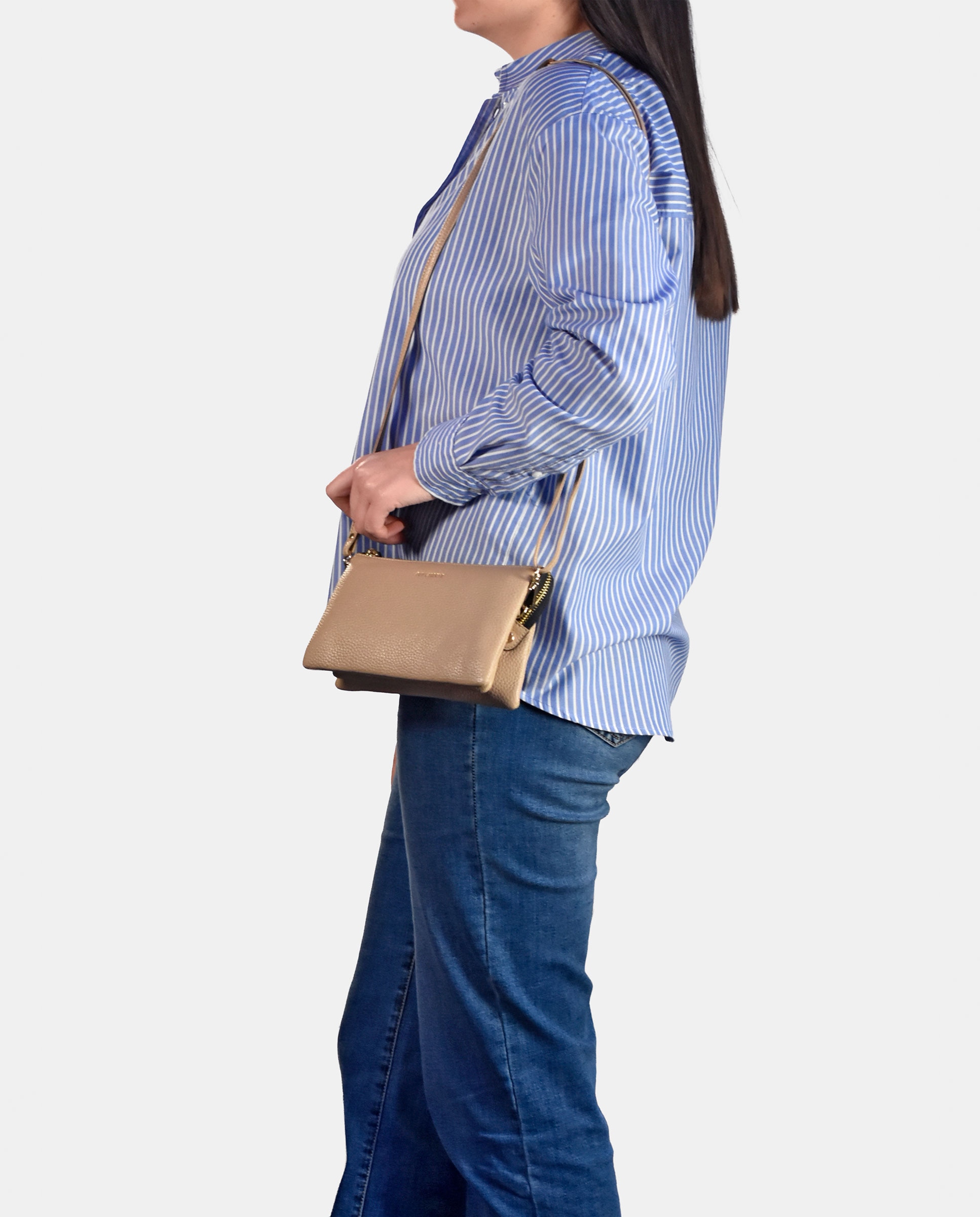 Mala Crossbody Retangular em Pele Creme-4