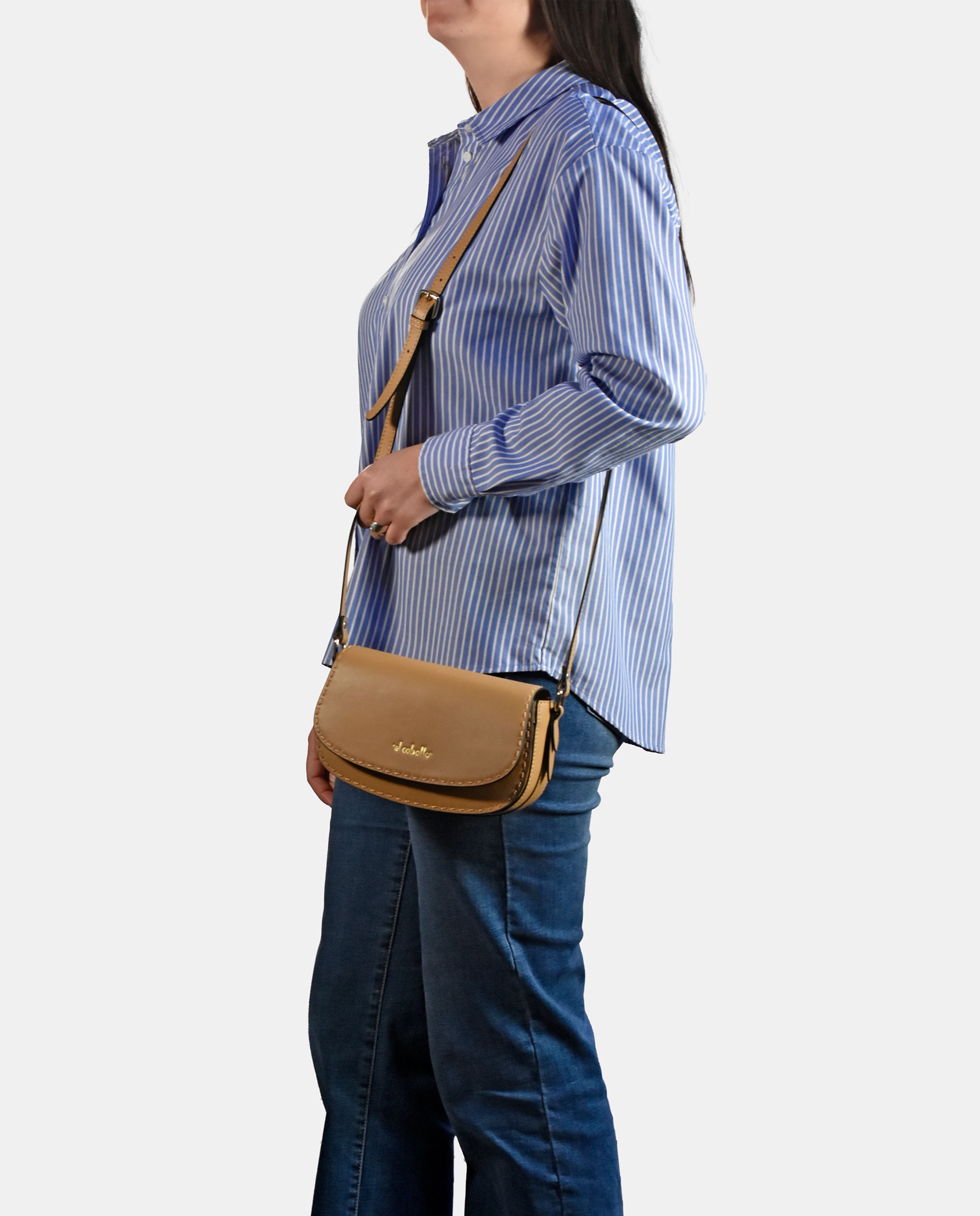 Mala Crossbody em Pele Tipo Napa Castanho caramelo-6