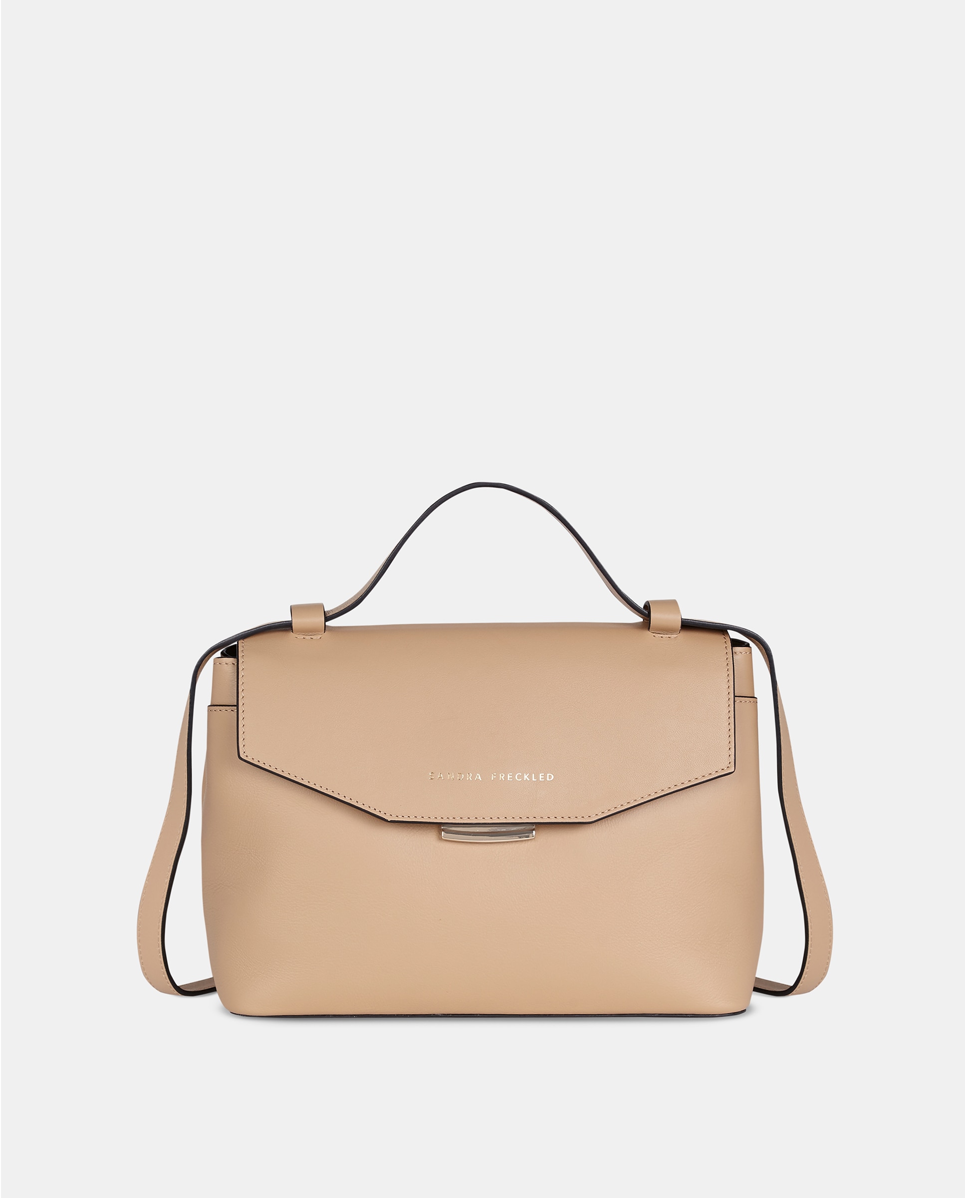 Imagem 0 de Mala Crossbody em Pele Lisa com Alça Comprida Ajustável