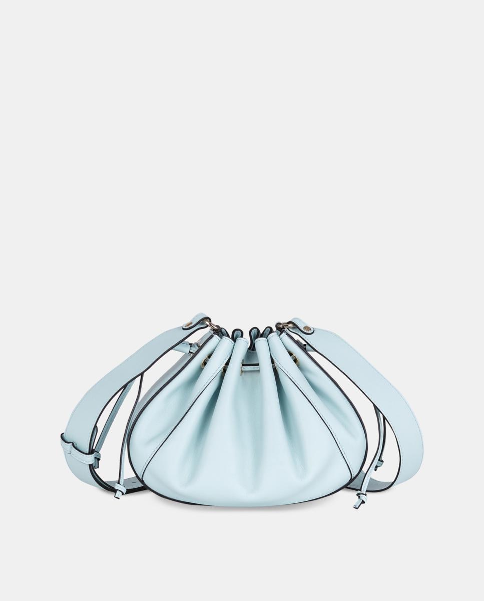 Imagem 0 de Mala Crossbody Pequena com Alça de Tiracolo Larga e Fecho de Cordão em Pele Lisa