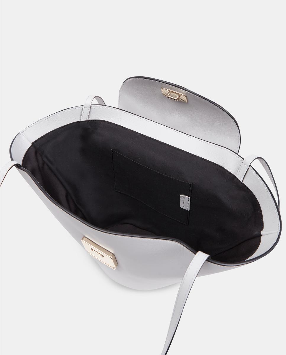 Mala Crossbody Grande em Pele Lisa com Alça de Mão e Aba Cinzento-pérola-3