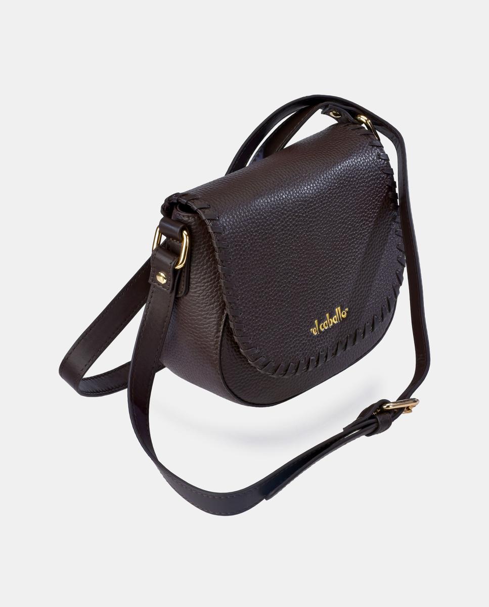Mala Crossbody Elaborada em Pele com Lapela Castanho-2