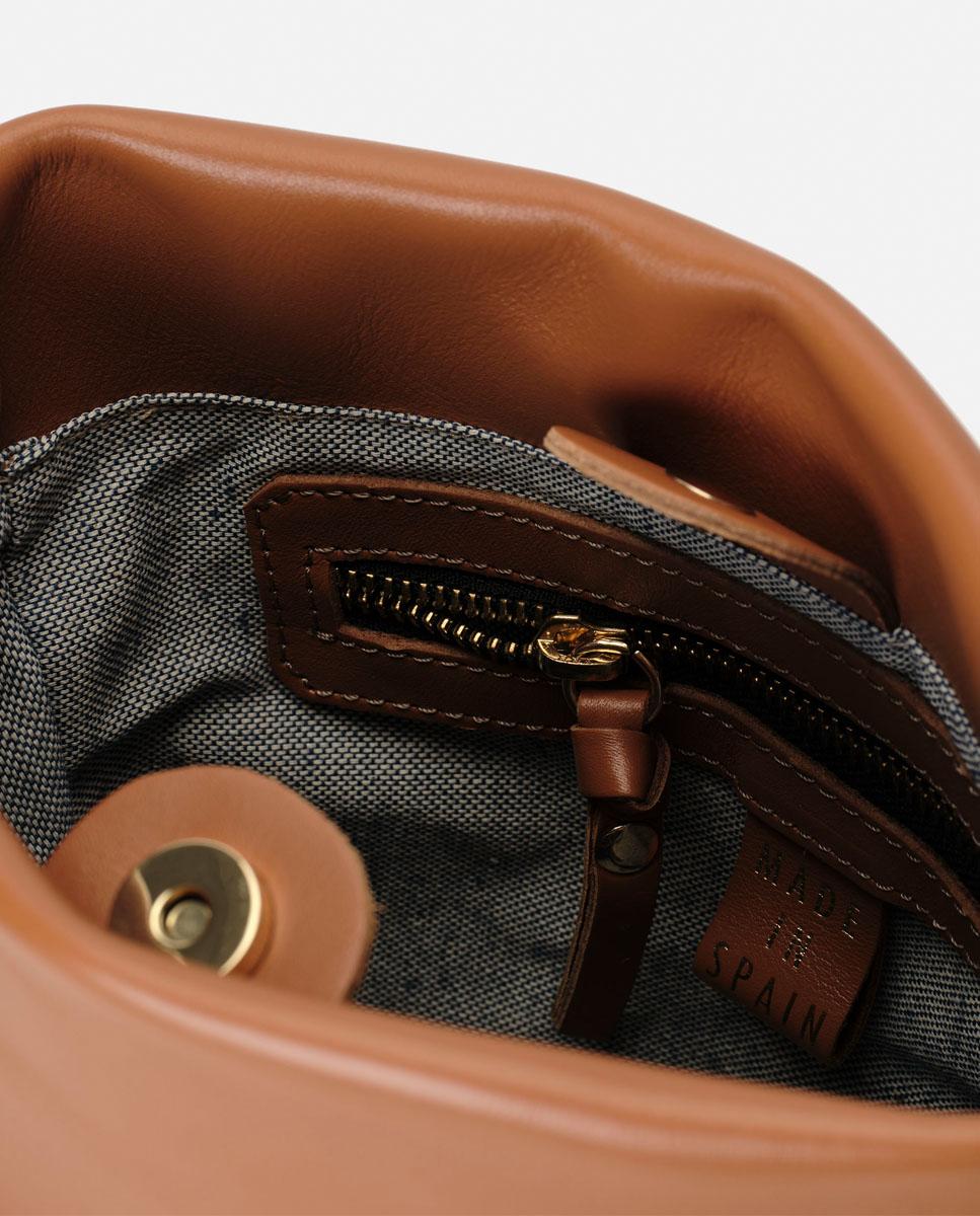 Bolso mediano de piel estilo cubo que cuenta con dos asas de remaches desmontables - Mercules - Cuero Cuero-2