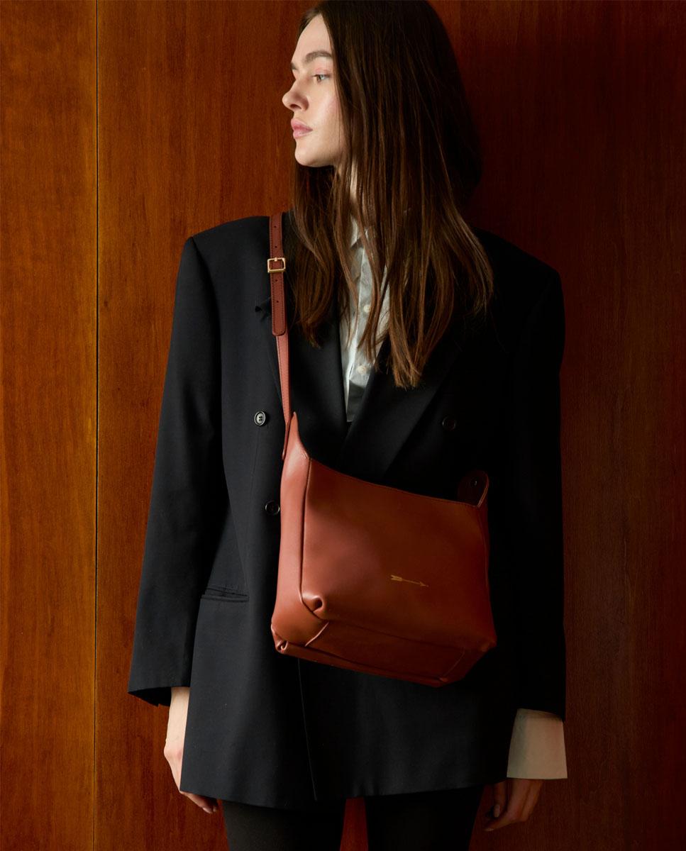 Bolso mediano de piel estilo bandolera con estructura rectangular y asa regulable - Mercules - Rojo Teja Rojo Teja-4