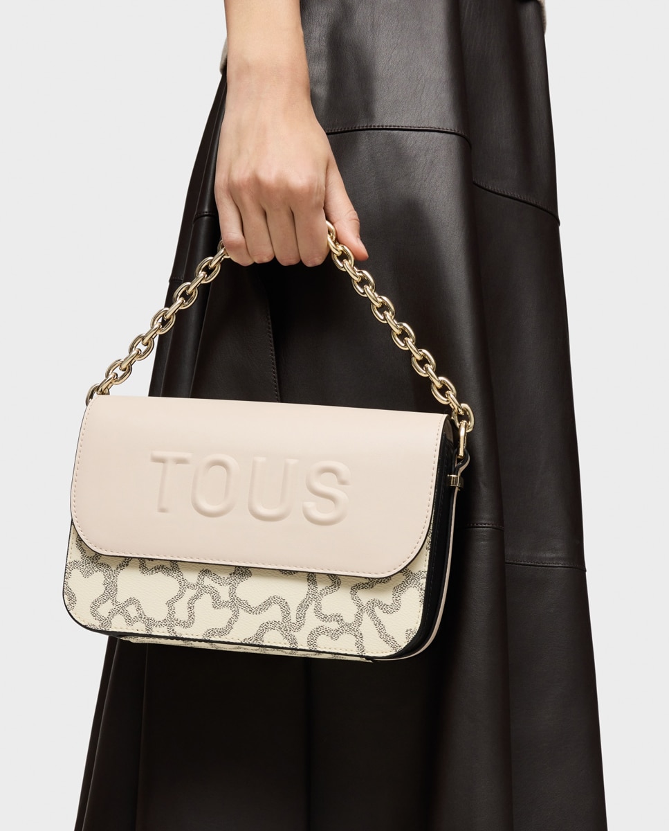 Mala a Tiracolo Média com Fecho Metálico e Aba Preto-2