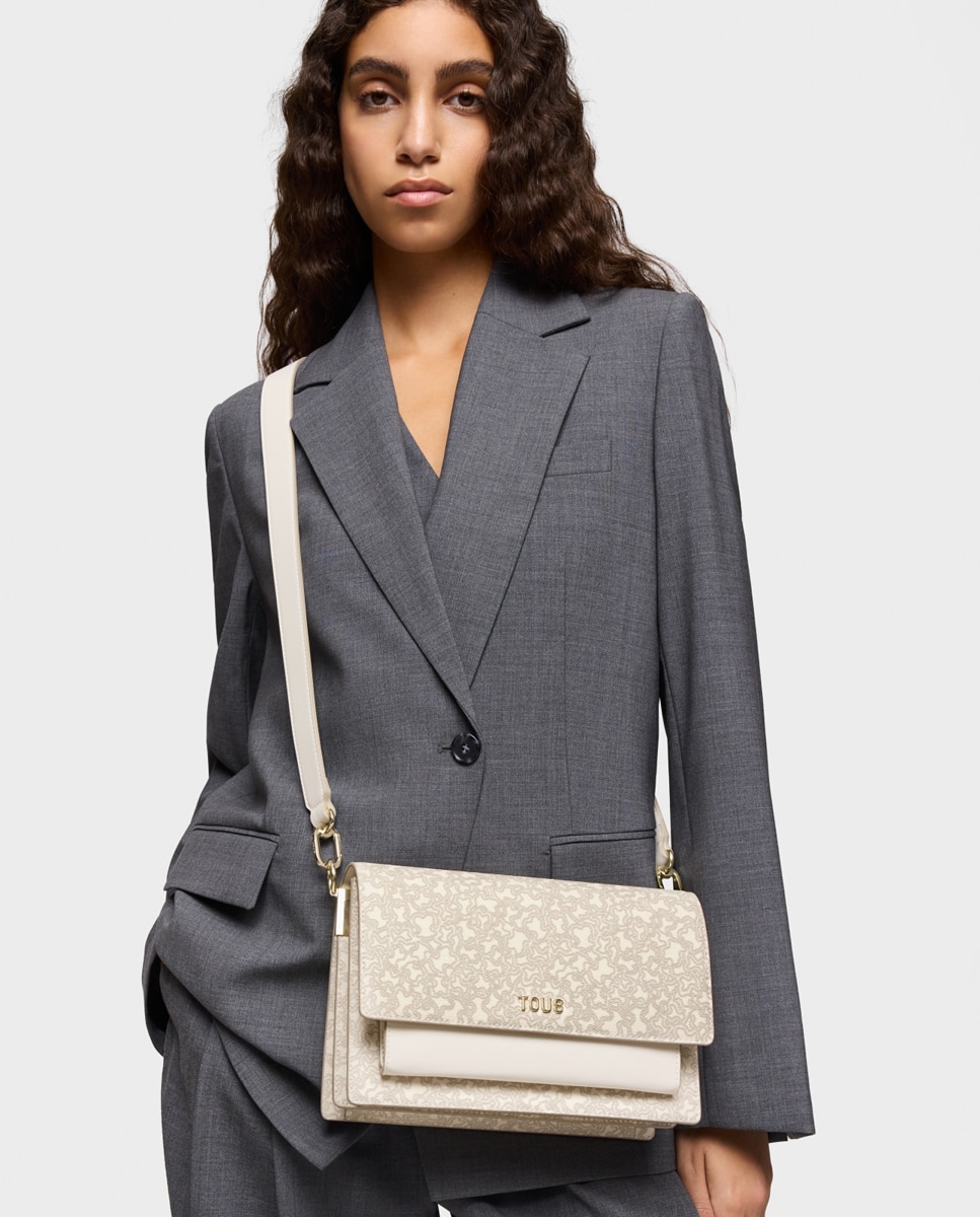 Bolso bandolera mediano con cierre de broche y solapa - Tous - Beige Beige-2