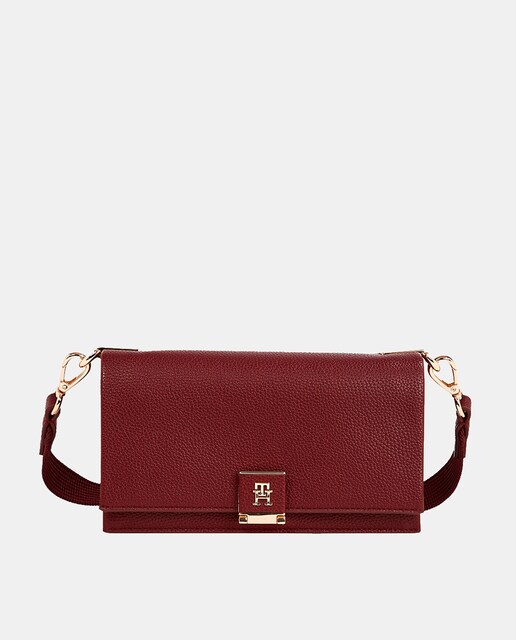 Imagen 0 de Bolso estilo mini bandolera en color burdeos