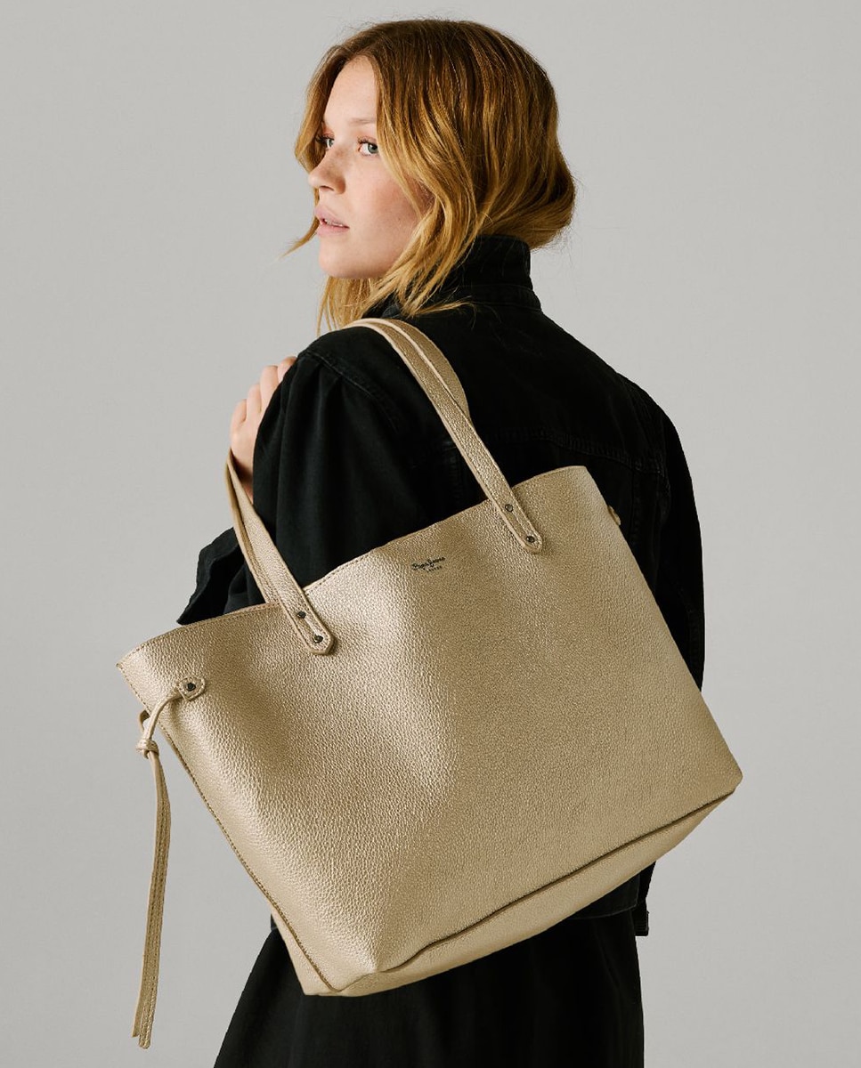 Mala Shopper Audrey Script com Fecho Magnético, Vários Compartimentos, Alça Dupla e Logótipo Clássico à Frente Ouro-9