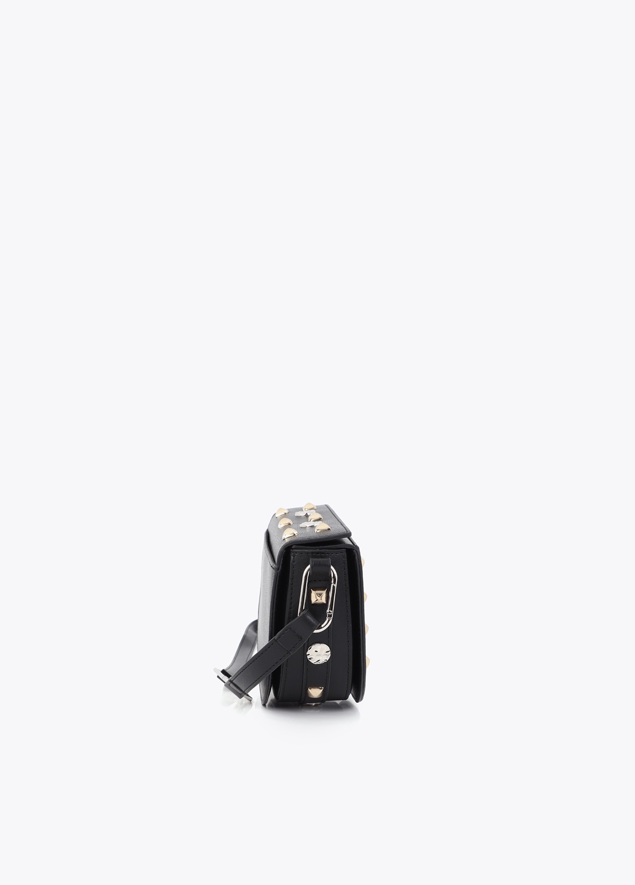 Banana Bag com Tachas Preto-4