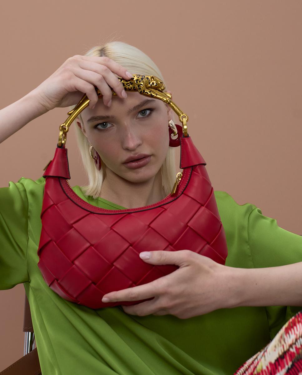 Mala Entrançada de Meia-Lua com Alça e Animal Print de Leopardo Vermelho-2