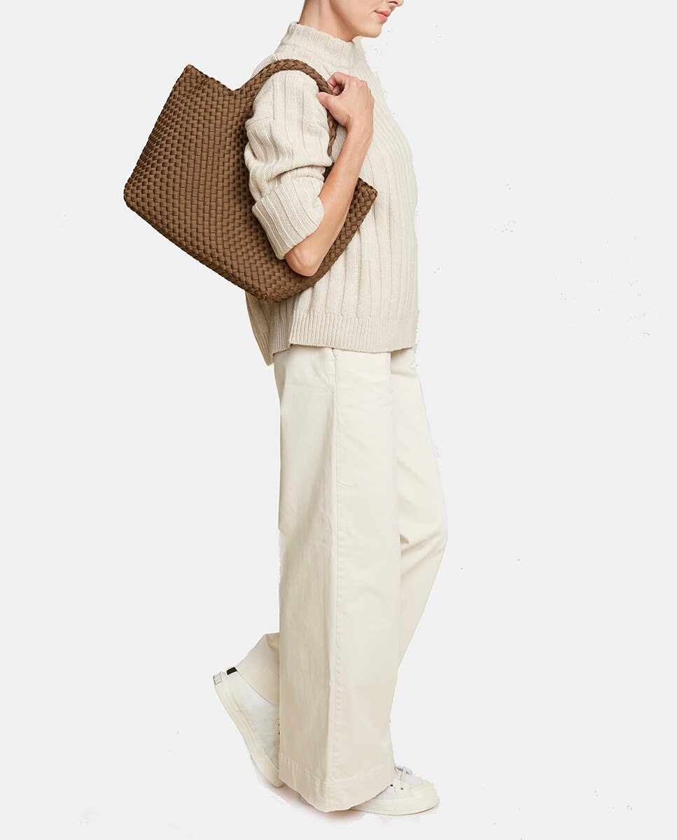 Tote mediano trenzado modelo St Barths - Naguedi - Marrón Marrón-5