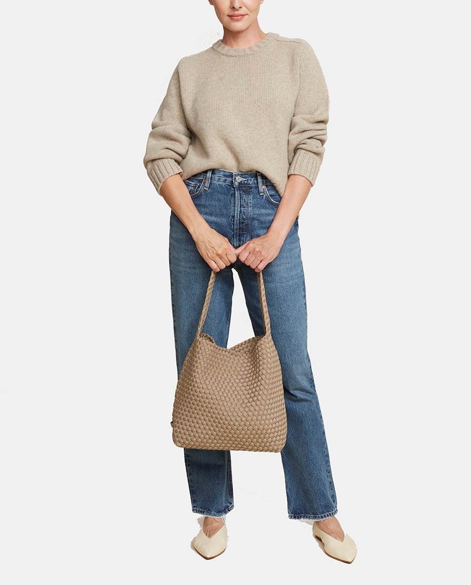 Mala Hobo Entrançada Modelo Nomad Bege-5