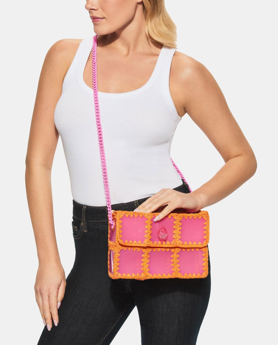 Mala Kensington Média em Crochet Rosa-7