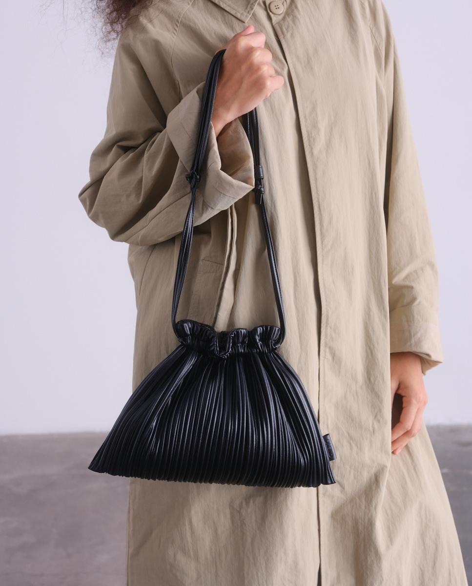 Mala de Ombro Modelo Shell Bag Preto-3