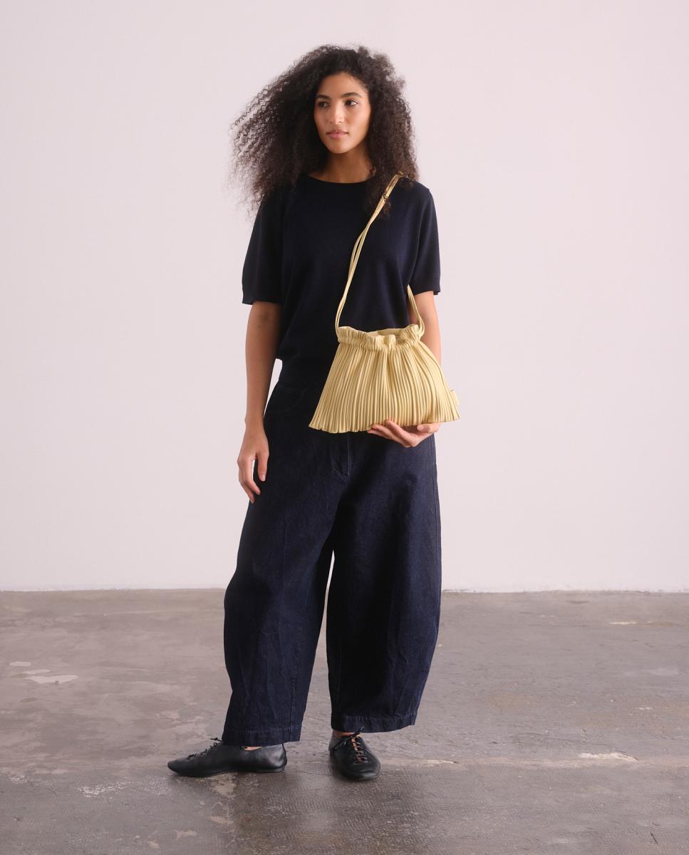 Mala de Ombro Modelo Shell Bag Amarelo-2