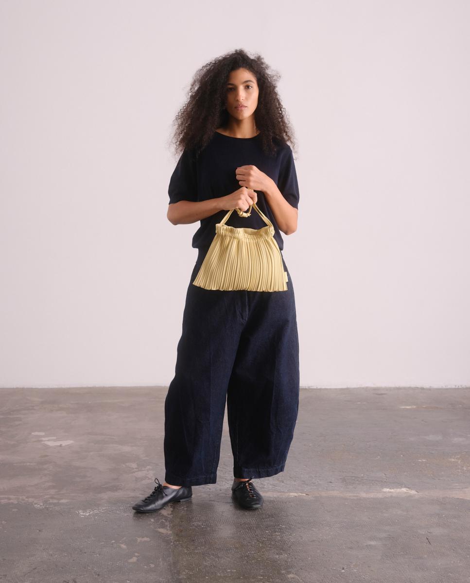 Mala de Ombro Modelo Shell Bag Amarelo-4
