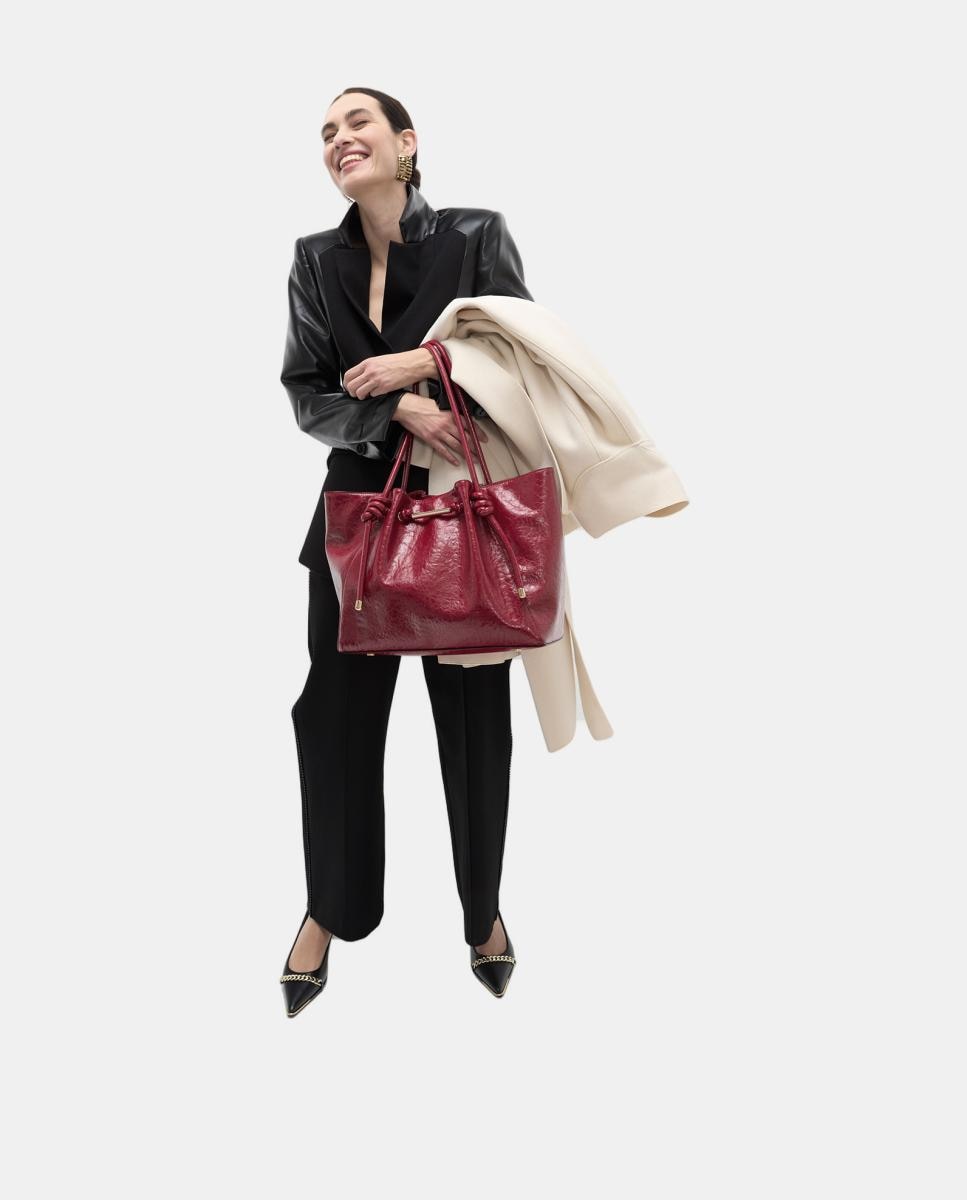 Mala Shopper com Detalhe de Tubo Metálico Vermelho-9