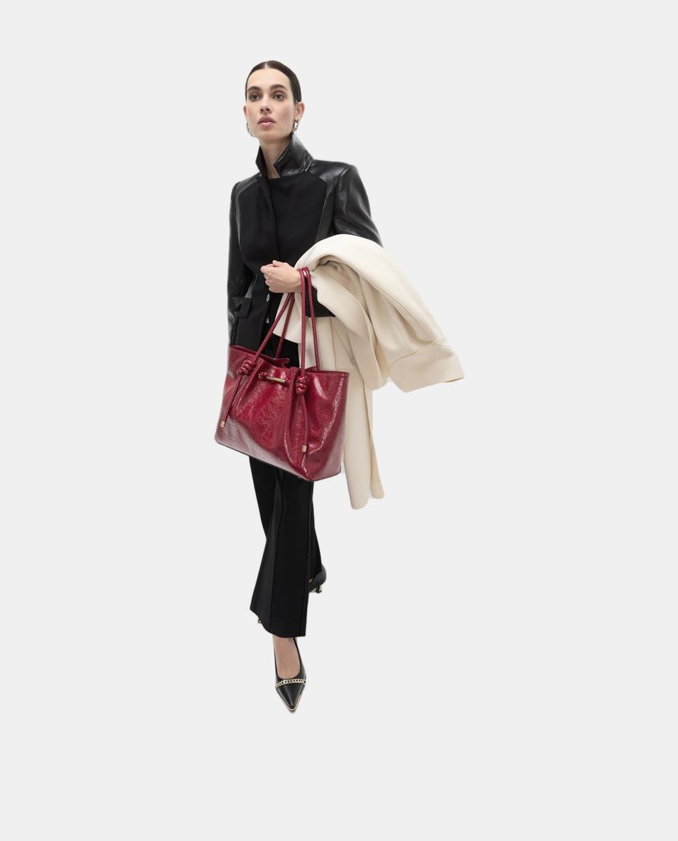 Mala Shopper com Detalhe de Tubo Metálico Vermelho-10