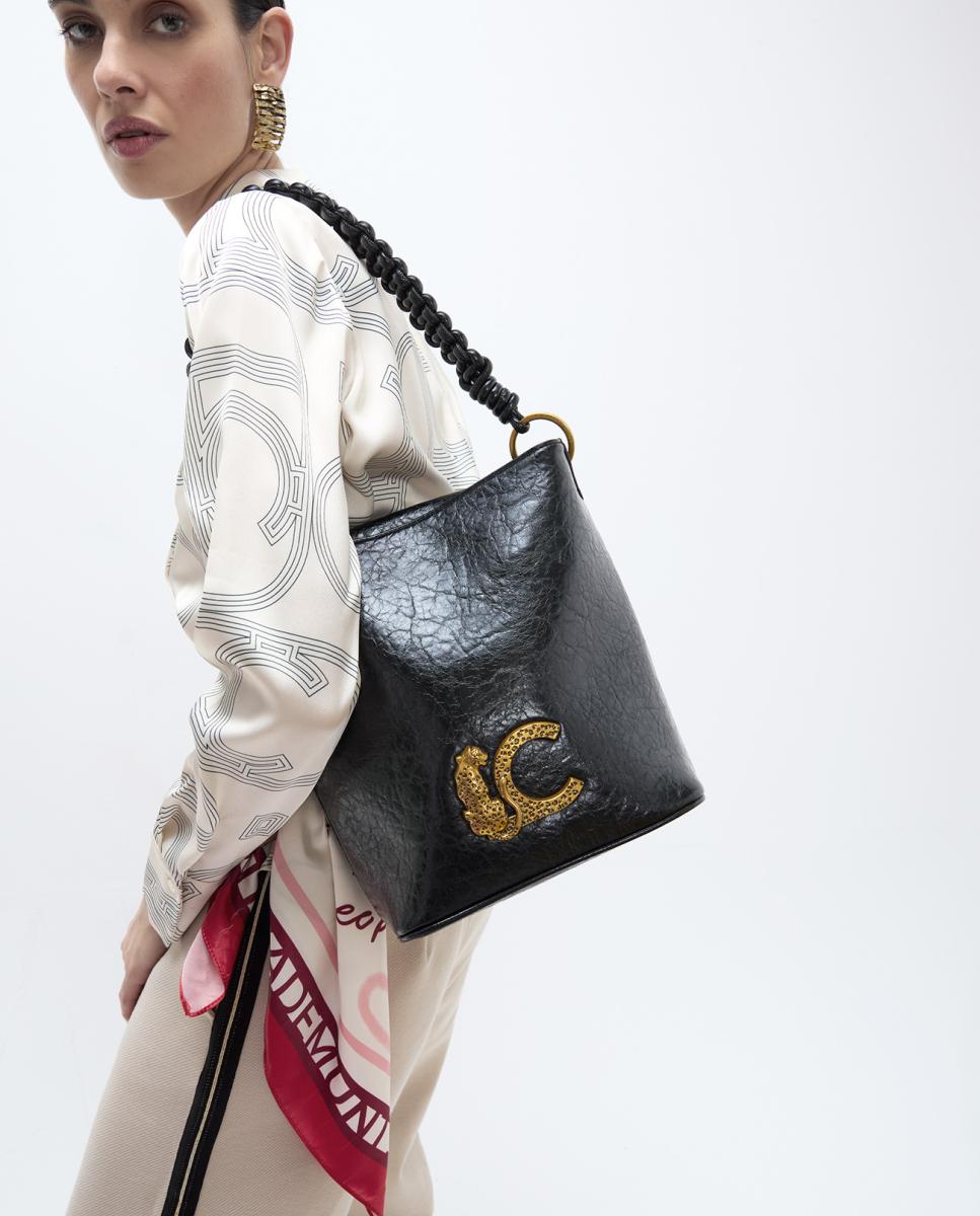 Mala Hobo com Detalhe de Alça Entrançada Preto-7