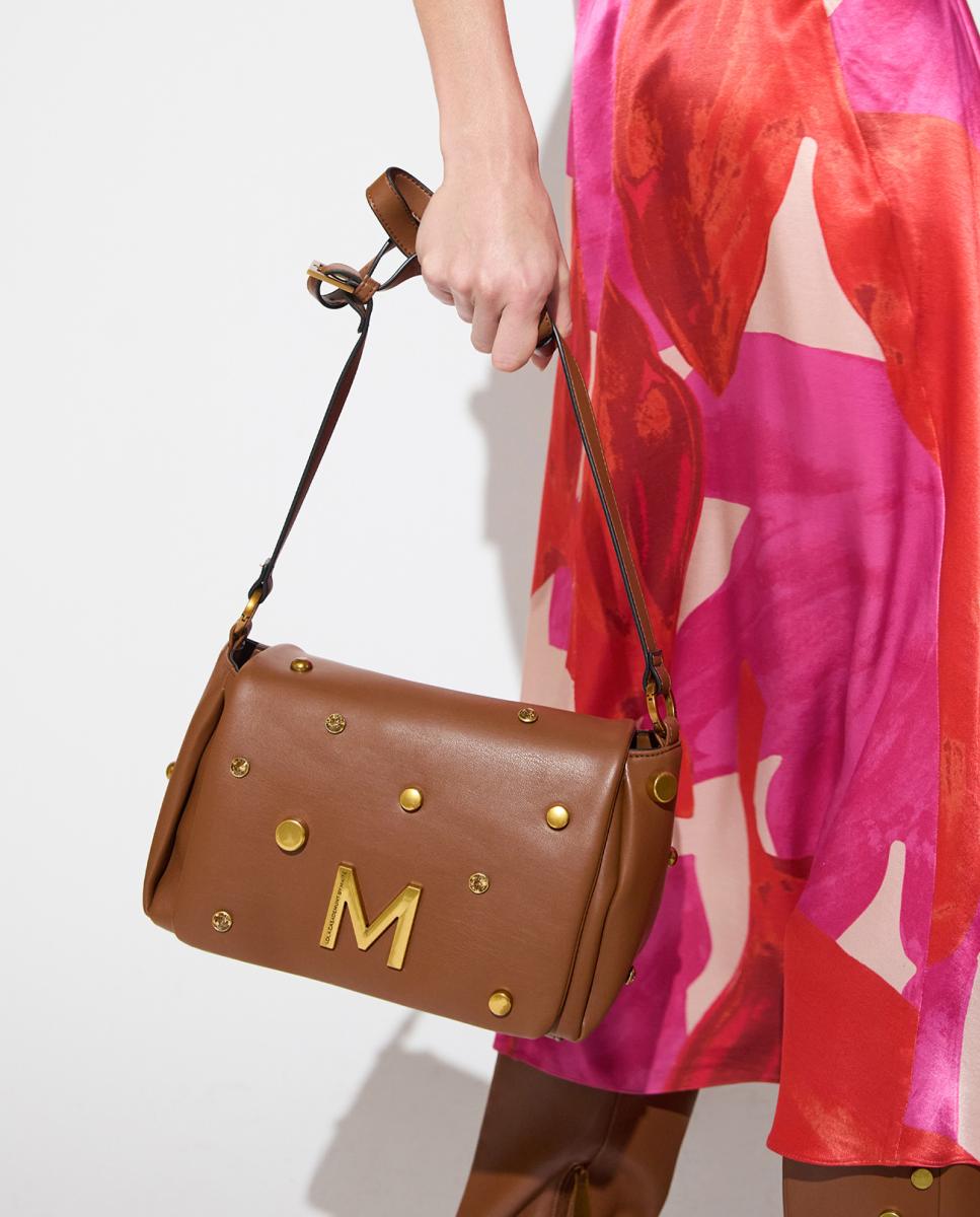 Bolso bandolera con solapa y remaches variados - Lola Casademunt - Marrón claro Marrón claro-9