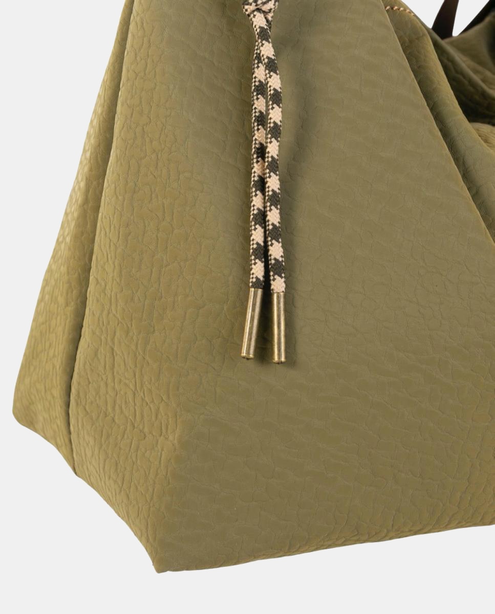 Mala Hobo Grande em Material Técnico com Alça de Ombro Verde-3
