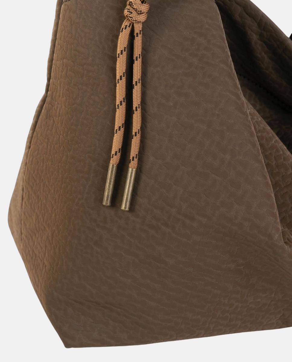 Mala Hobo Grande em Material Técnico com Alça de Ombro Castanho-3