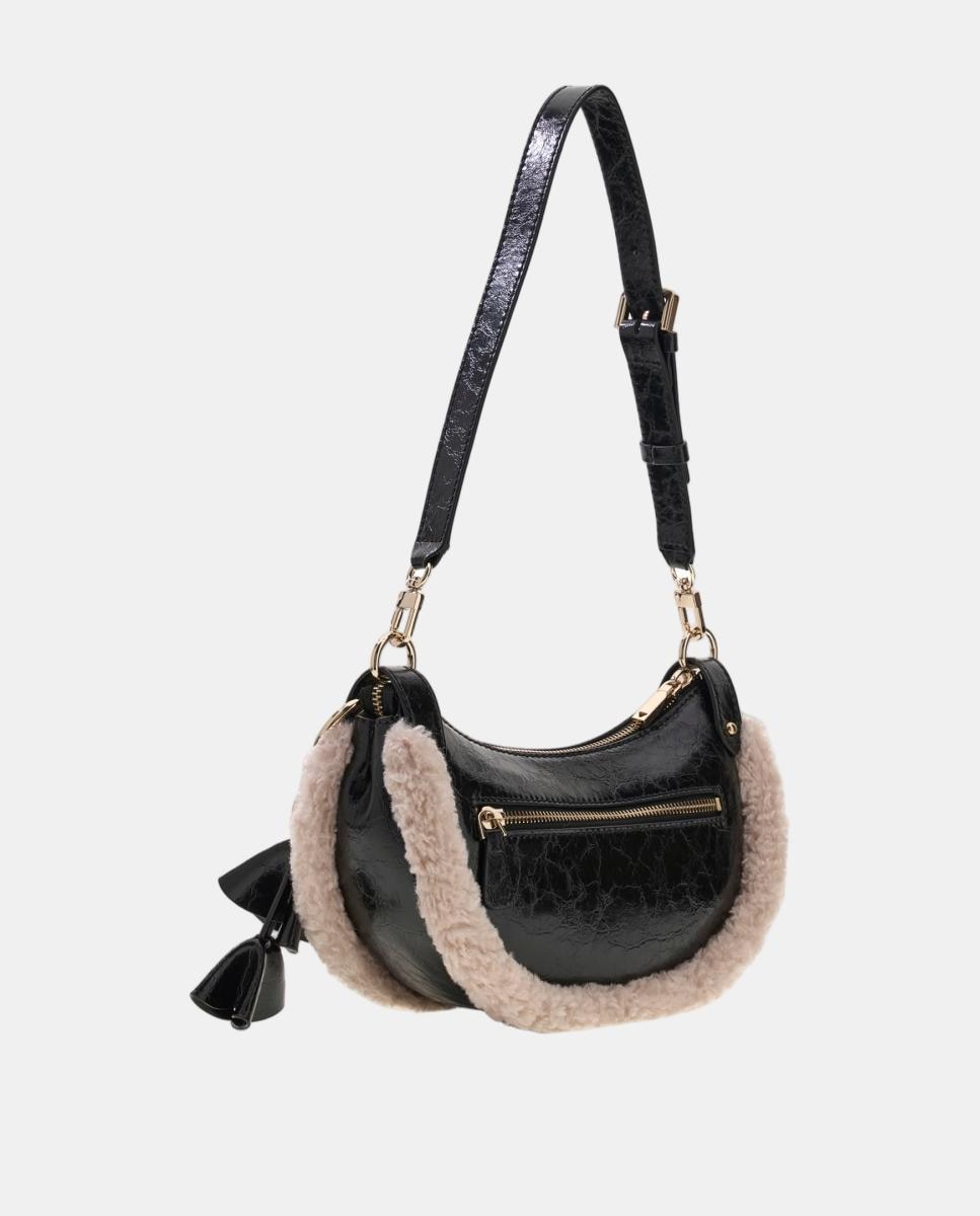 Mala Crossbody com Alça Ajustável e Detalhe de Efeito de Pelo de Borrego Preto-2