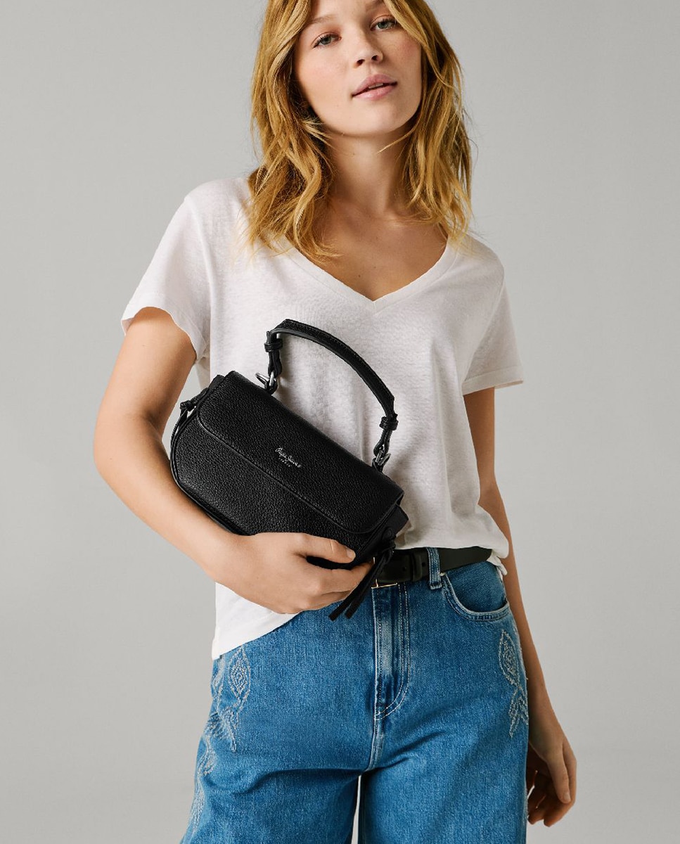 Mala Shopper Audrey Script com Fecho Magnético, Alça Dupla, Adorno Lateral e Logótipo à Frente Preto-6