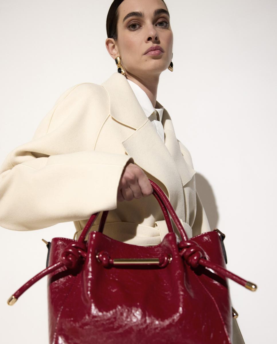 Bolso cruzado con detalle de tubo - Lola Casademunt - Rojo Rojo-10