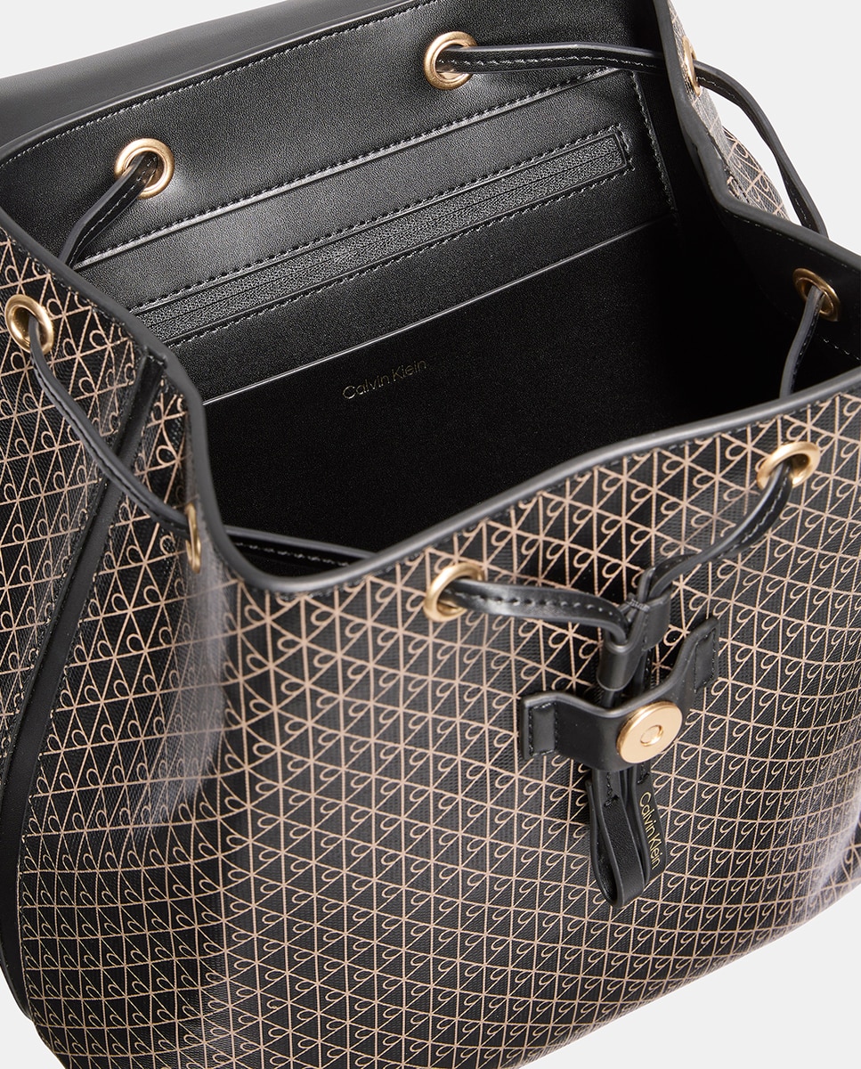 Mochila com Estampado CK Preto-3