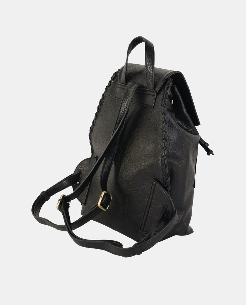 Mochila em PU e Pele com Aba e Rebites Dourados Preto-2