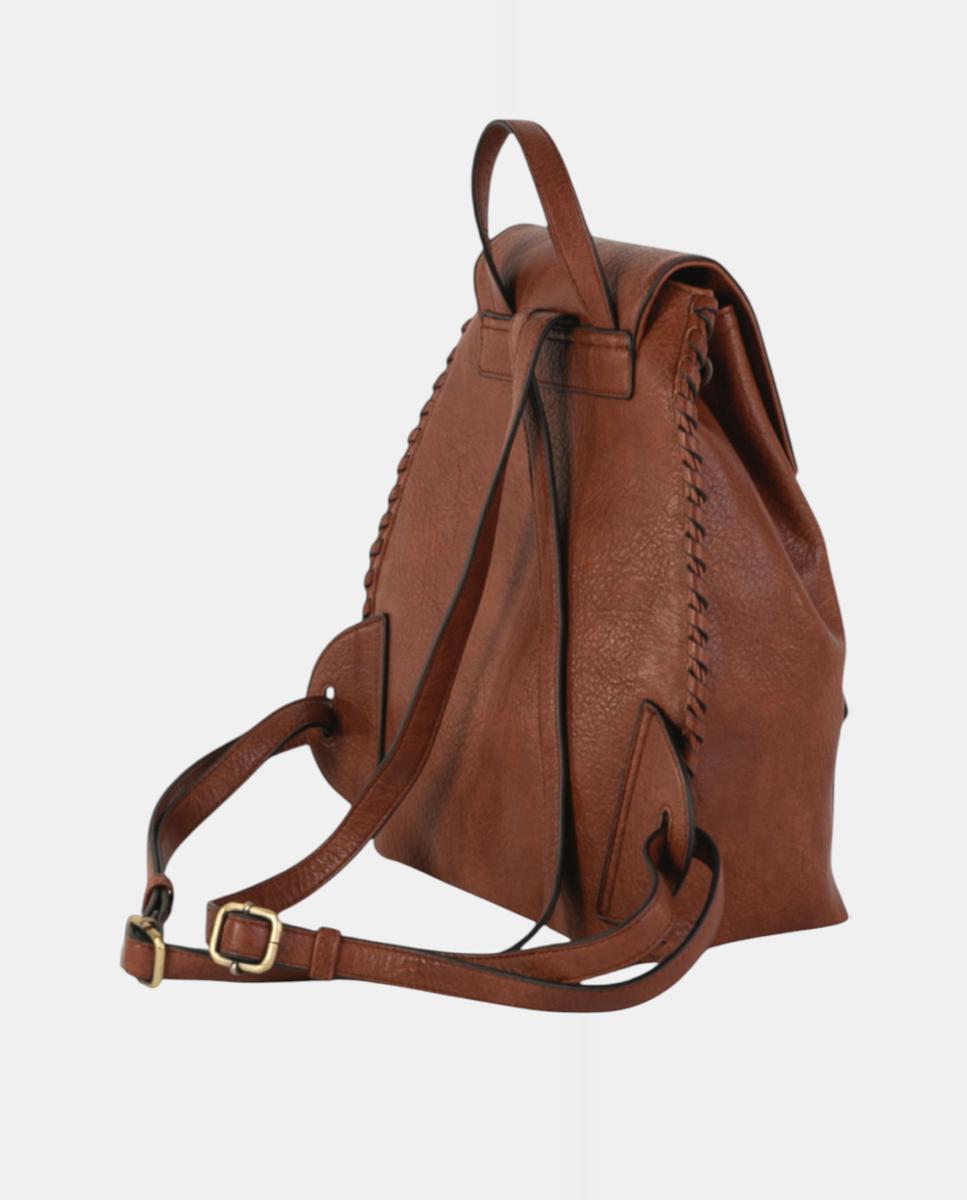 Mochila em PU e Pele com Aba e Rebites Dourados Castanho-2