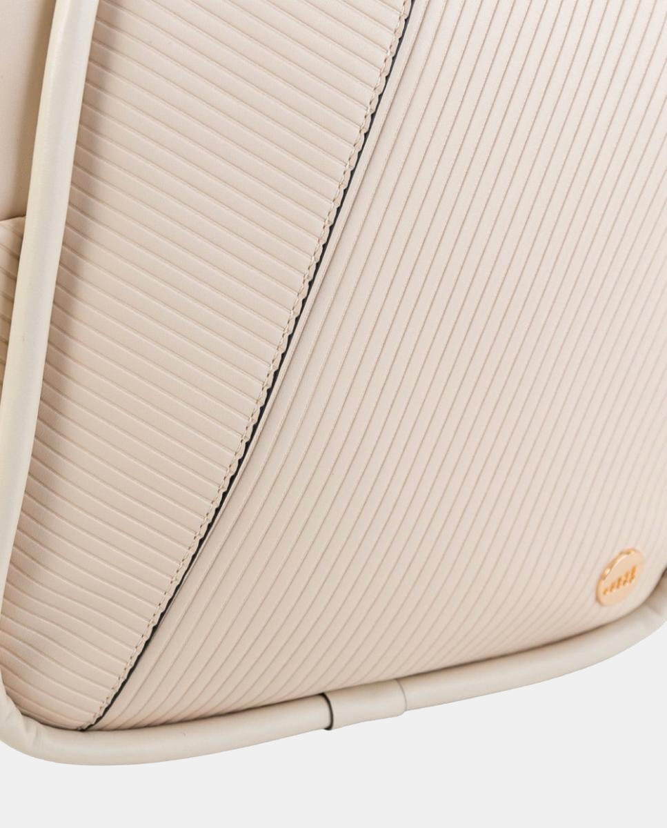 Mochila Média com Efeito de Pele e Textura Geométrica Bege-3
