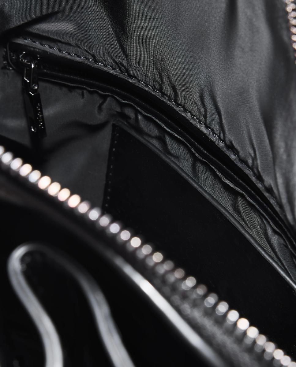Mochila Galaxy Pequena com Efeito de Pele Preto-5