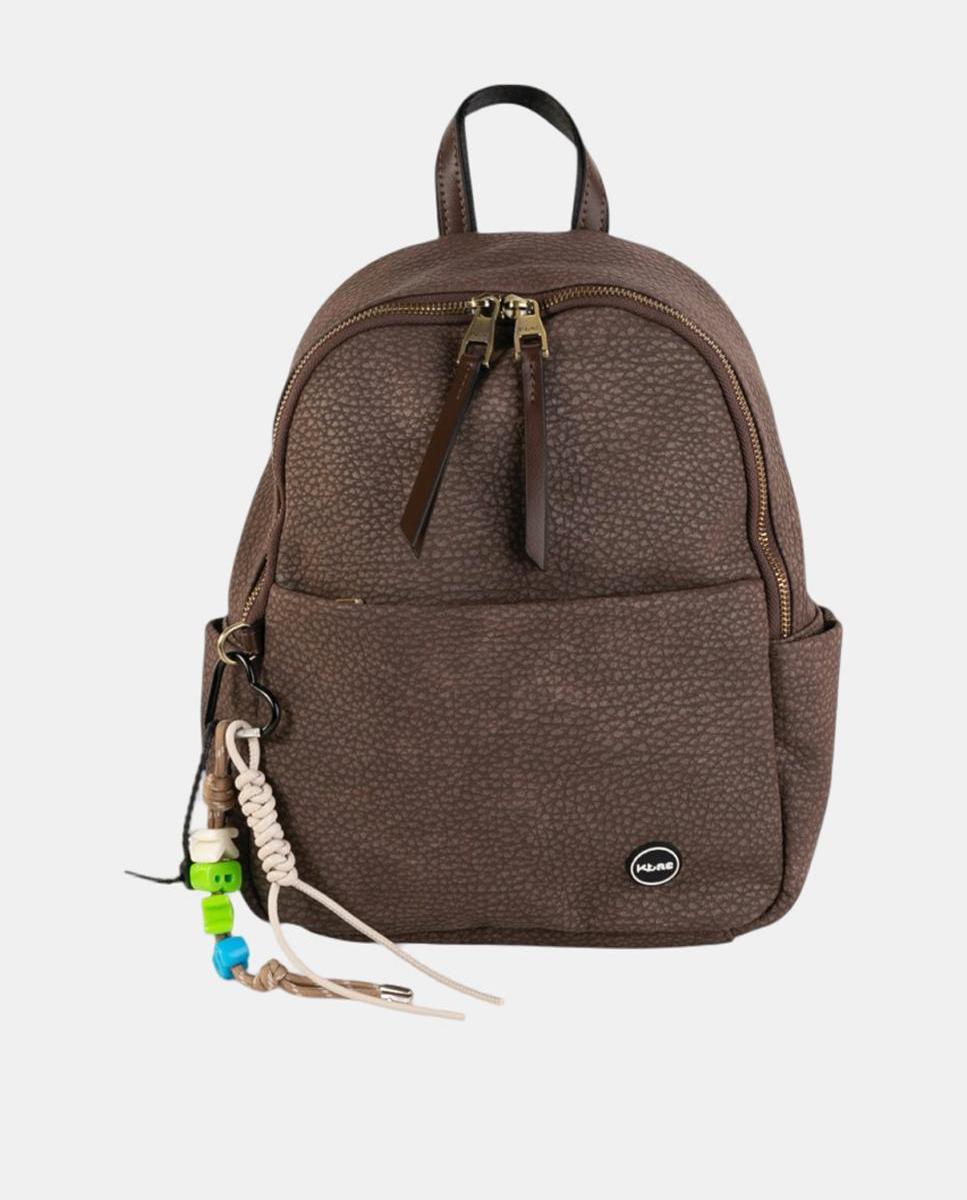 Imagem 0 de Mochila Urbana Compacta em Material Texturizado com Efeito de Pele e Bolsos Exteriores