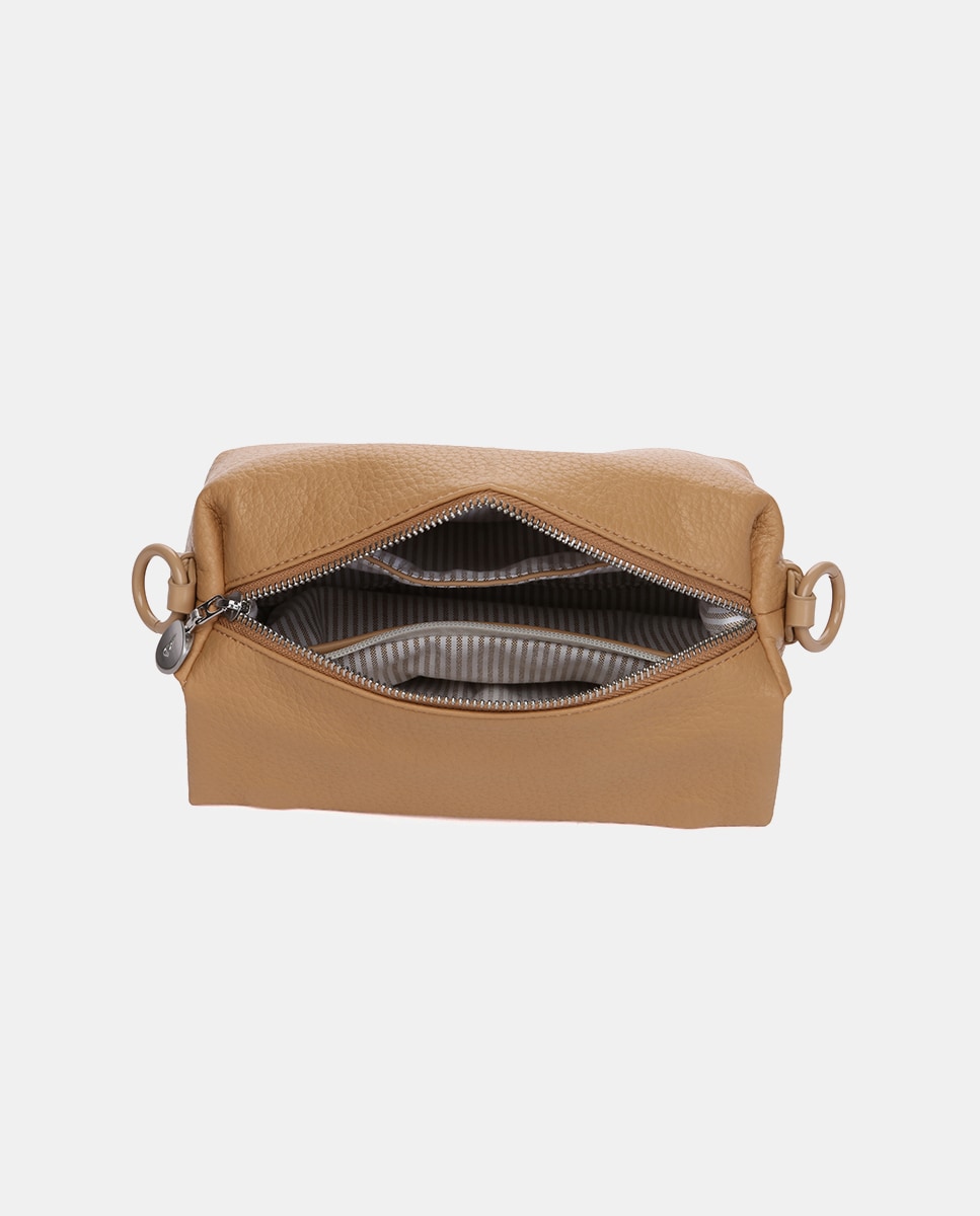 Mala de Ombro Oceans Diary em Materiais Reciclados - Camel Camel-8