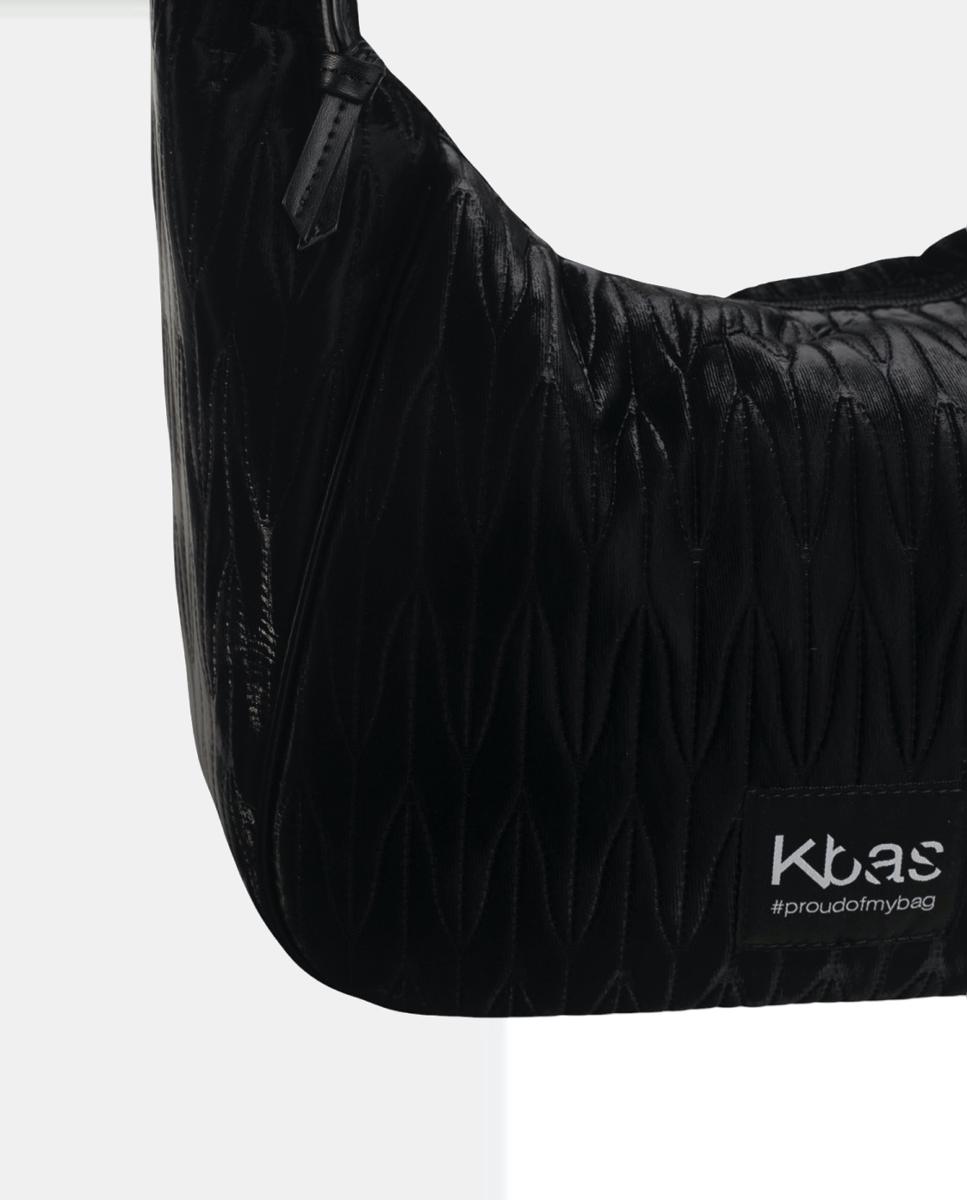 Mala Hobo de Nylon com Fecho de Correr Preto-2