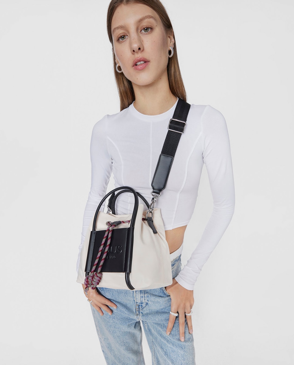 Mala tipo saco Empire de nylon reciclado nude com cordões Nude-3