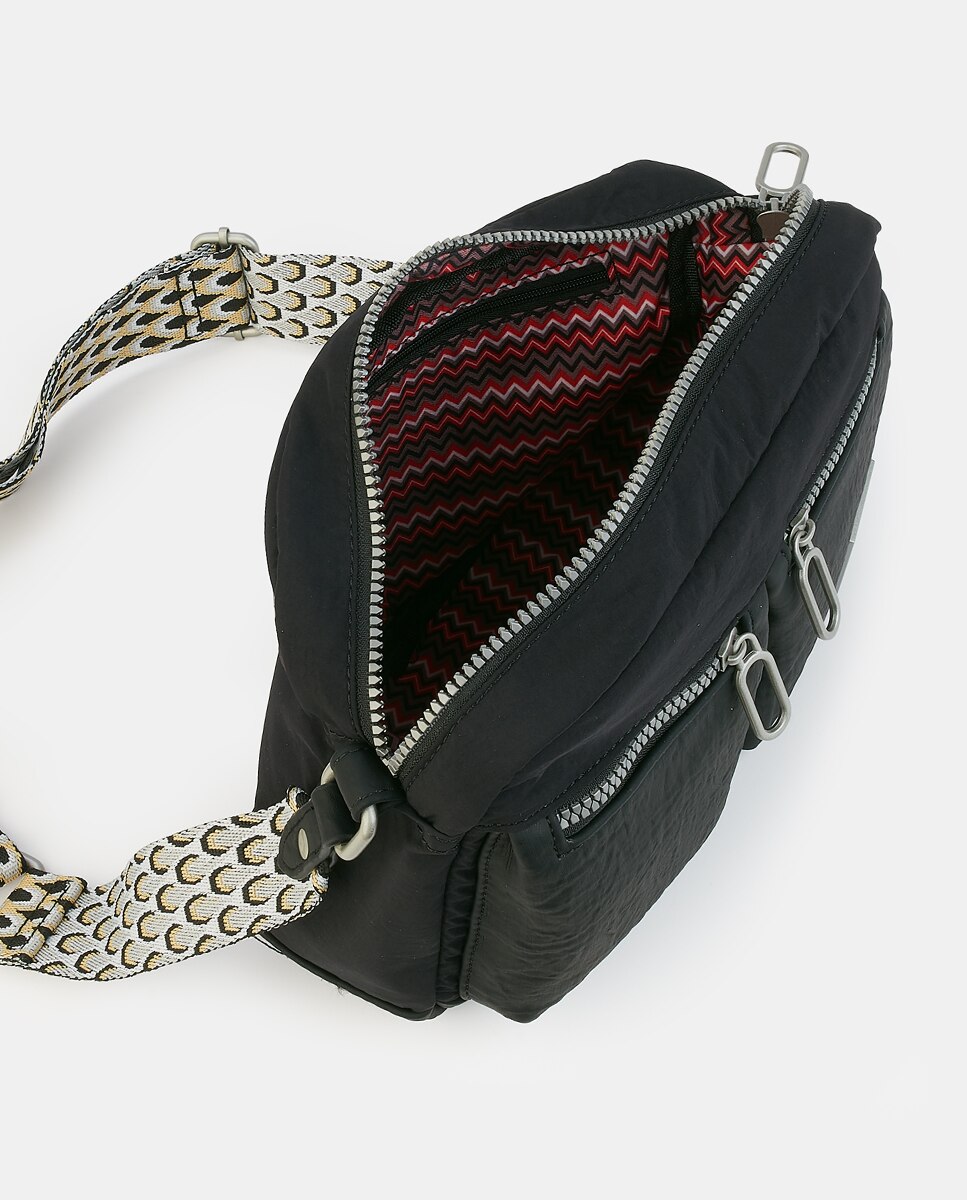 Mala Crossbody Pequena com Fecho de Correr Preto-3
