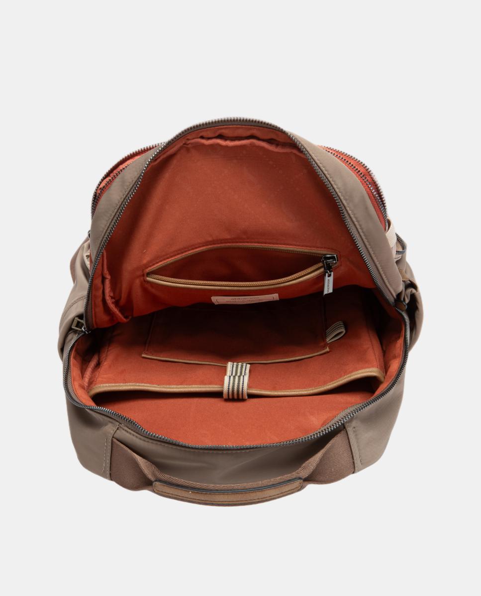 Mochila em Materiais Reciclados Bege-4