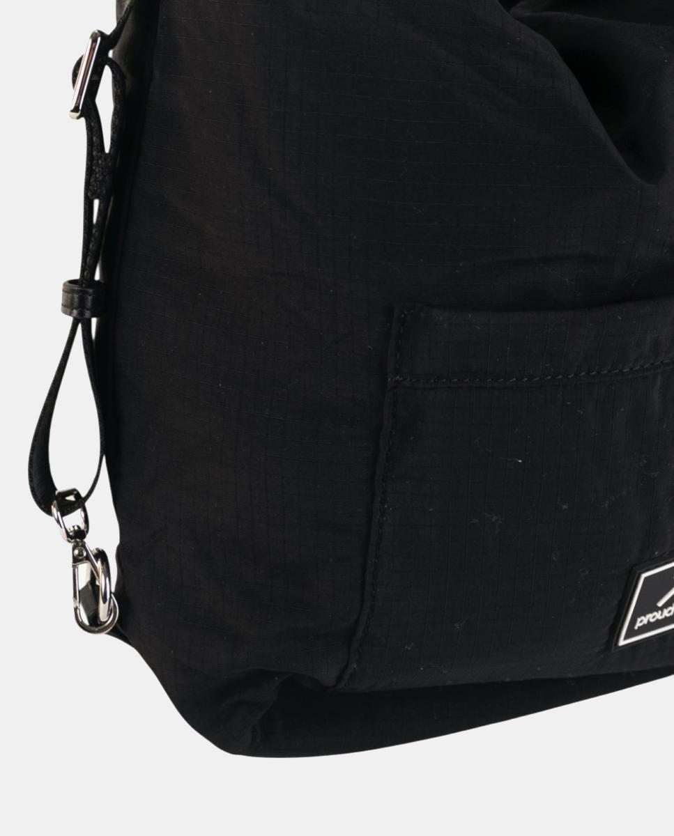 Mala Hobo de Nylon Ligeiro Conversível em Mochila Preto-3