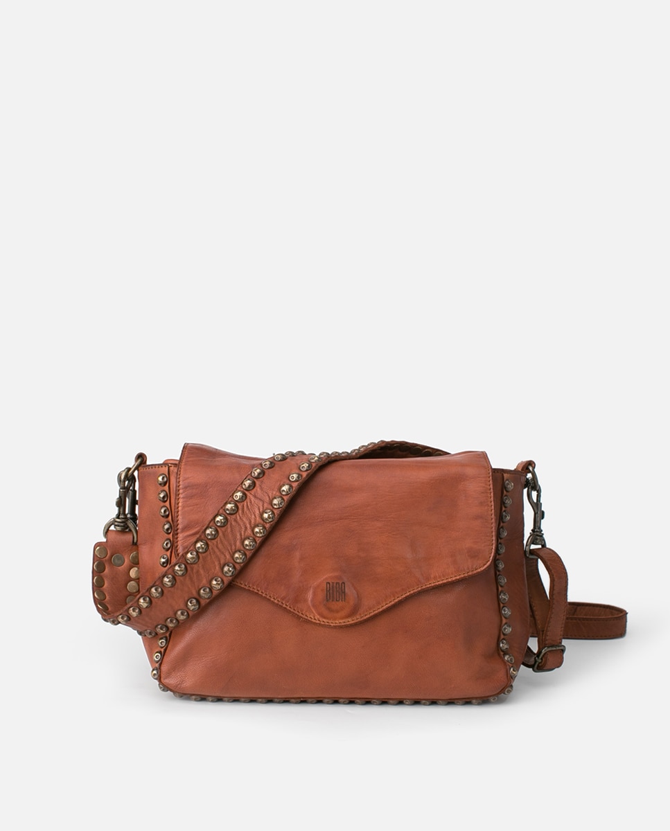 Mala Hobo de Pele de Ovino Lavada Curtição Vegetal com Tachas Camel-1