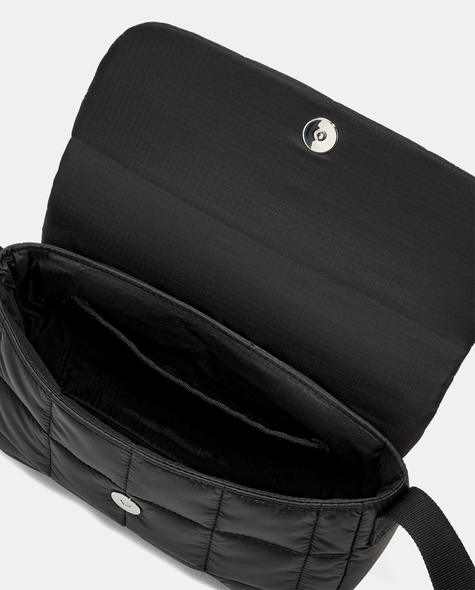 Mala a Tiracolo Pequena Dalton com Aba e em Nylon - Preto Preto-4