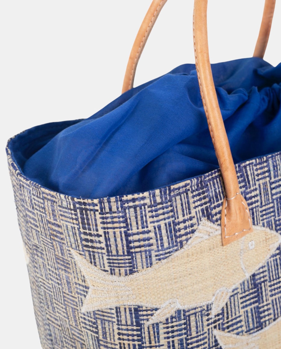 Cesta de Ráfia Natural com Apliques de Patch Azul-3